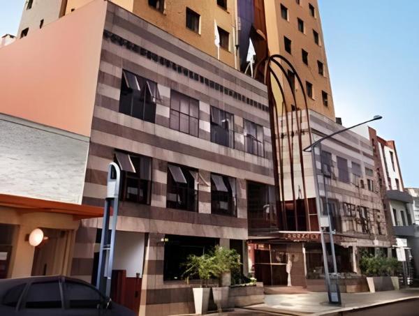 Hotel Carlton Plaza